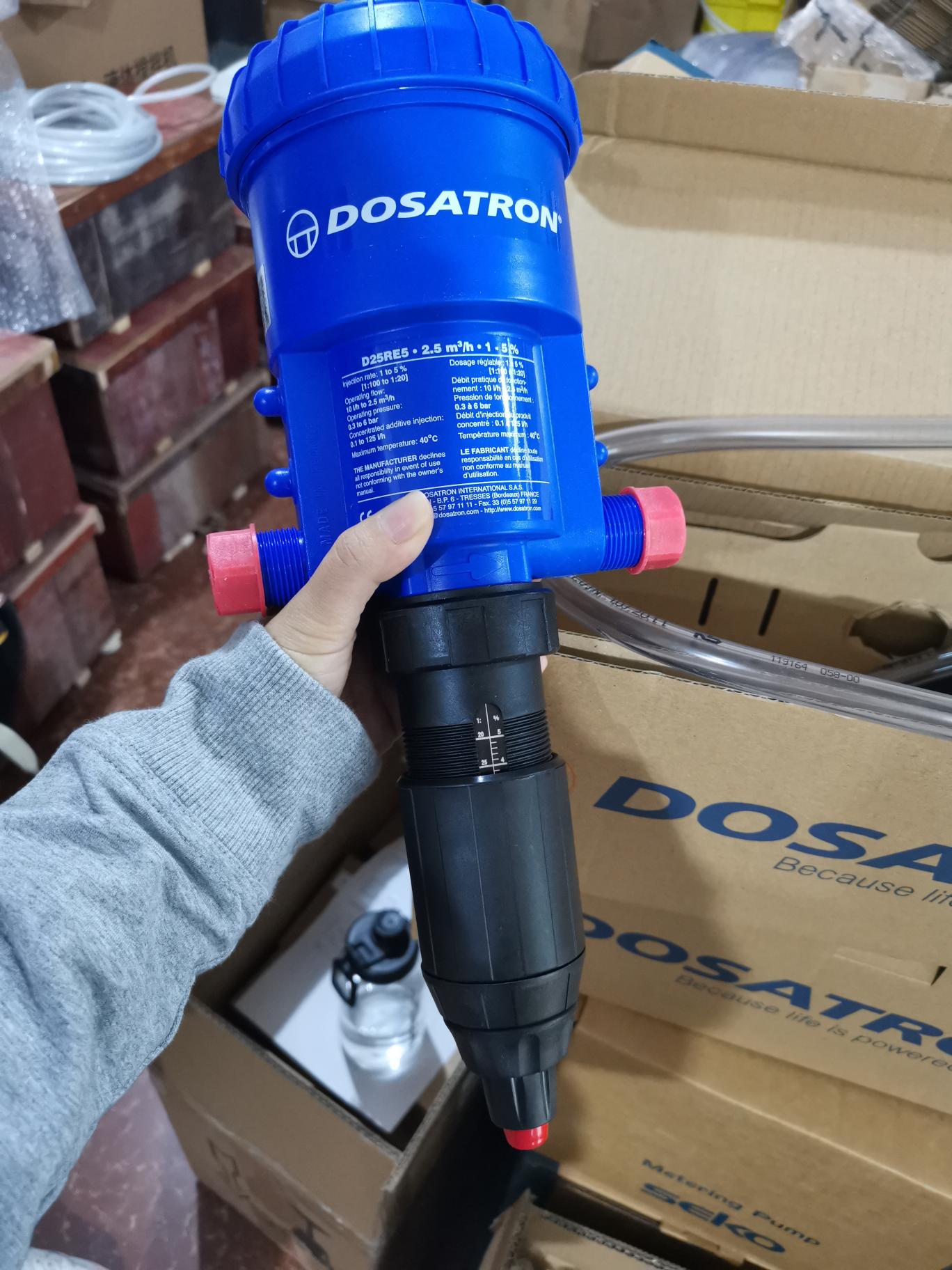 法國多壽配比泵水驅動比例注入泵